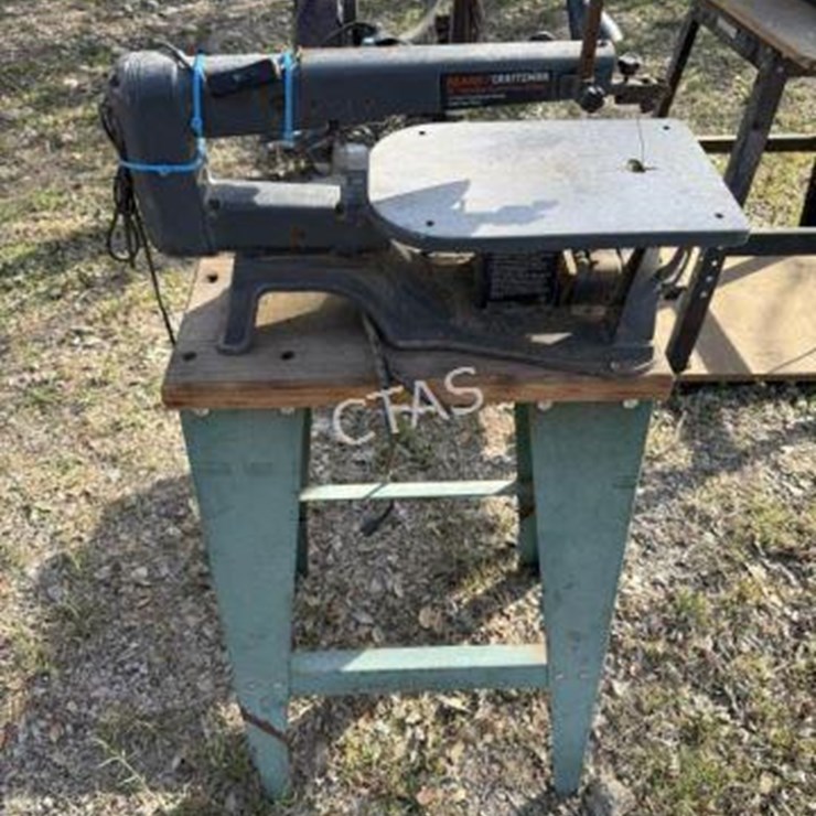 #56 • Sears Craftsman 16" Variable Scroll Saw on Table