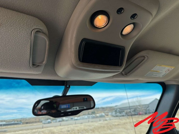 2004-chevrolet-2500-image-35