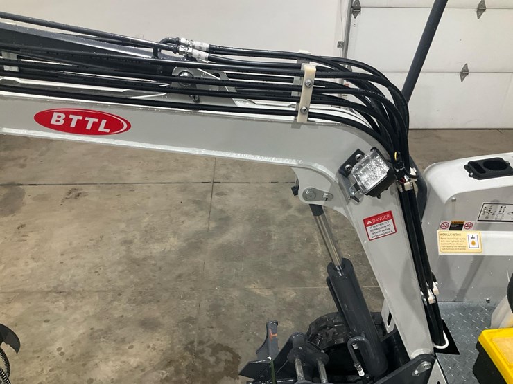 #1603-•-unused-2025-bttl15h-6-excavator-image-8