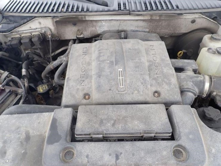 2009-lincoln-navigator-image-62