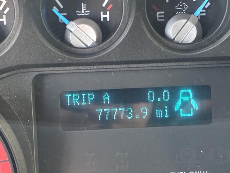 2016-ford-f650-xlt-image-20