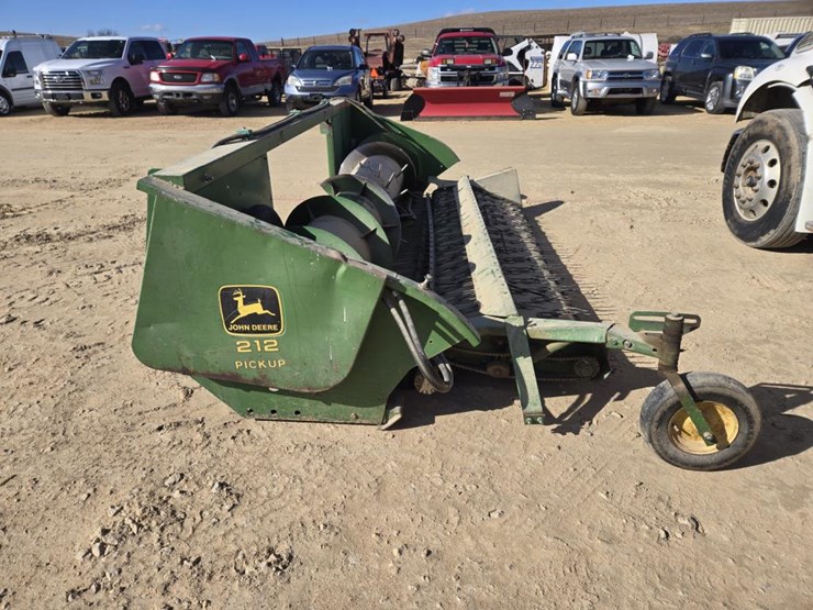 john-deere-212-image-7