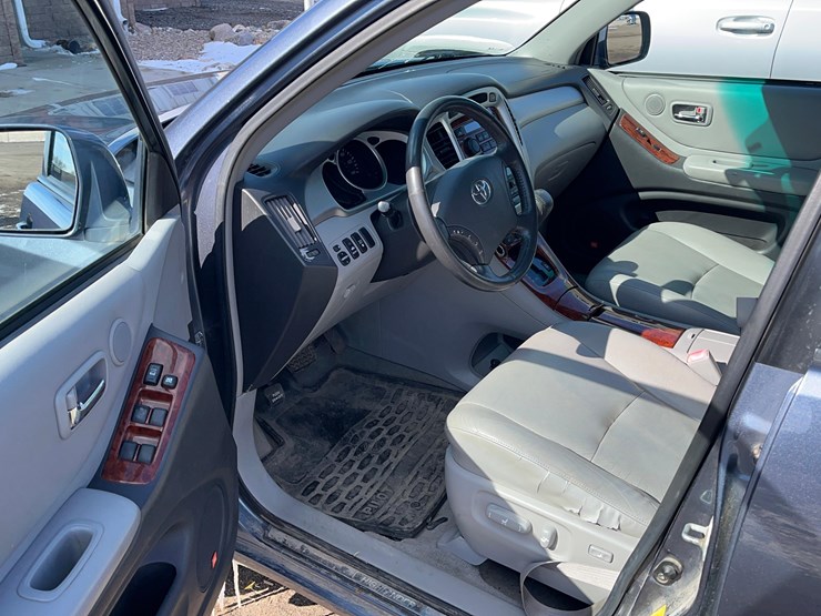 2007-toyota-highlander-image-26