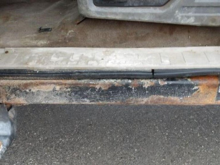 2010-ford-f250-xlt-image-13