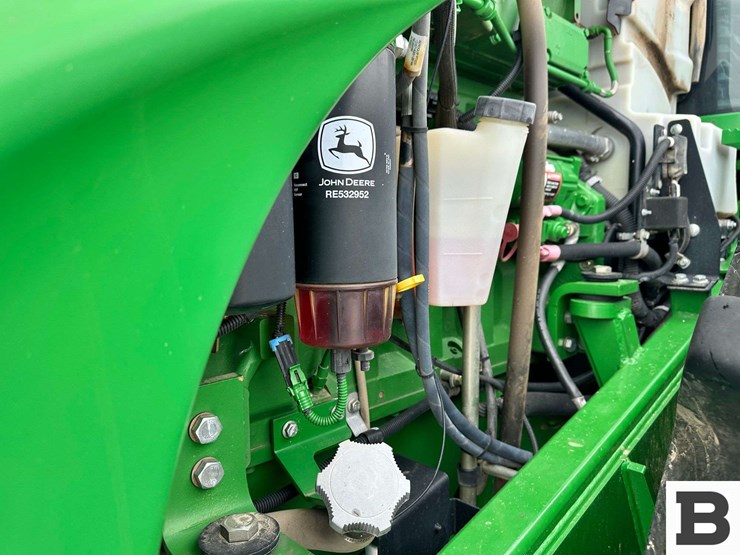 2011-john-deere-9530-image-42