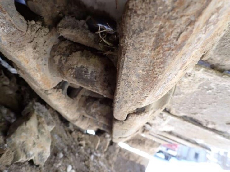 2012-deere-350d-lc-image-63