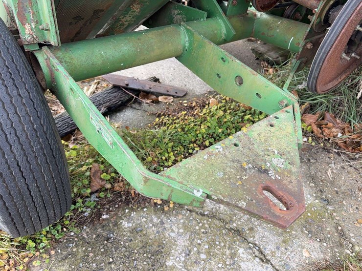 john-deere-no.8-image-35