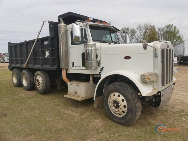 2009-peterbilt-388-image-1