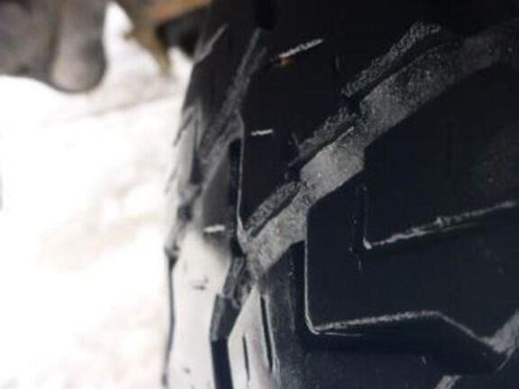 2014-chevrolet-3500-image-42