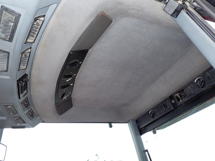 case-ih-7140-image-19