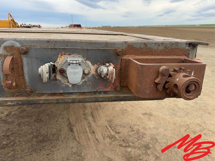 utility-24'-x-96"-image-33