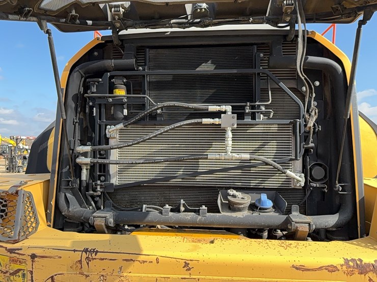 2018-volvo-l260h-image-8