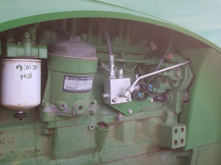 2009-john-deere-8330-image-52