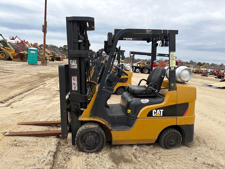 2021-caterpillar-2c6000-image-1