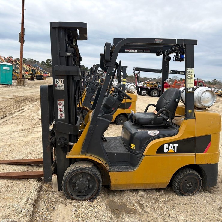 2021 CATERPILLAR 2C6000