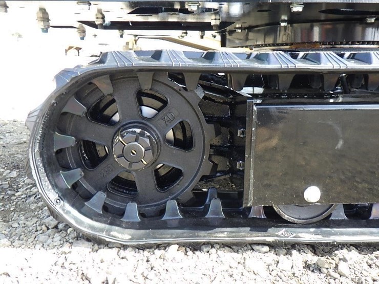 2026-cfg-industry-mh12rx-image-15