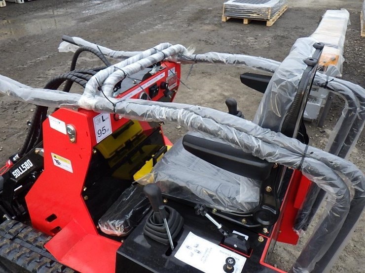 2026-sdlanch-ssl580-skid-steer-tracked-loader-image-11