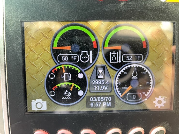 2017-caterpillar-272d2-xhp-image-17