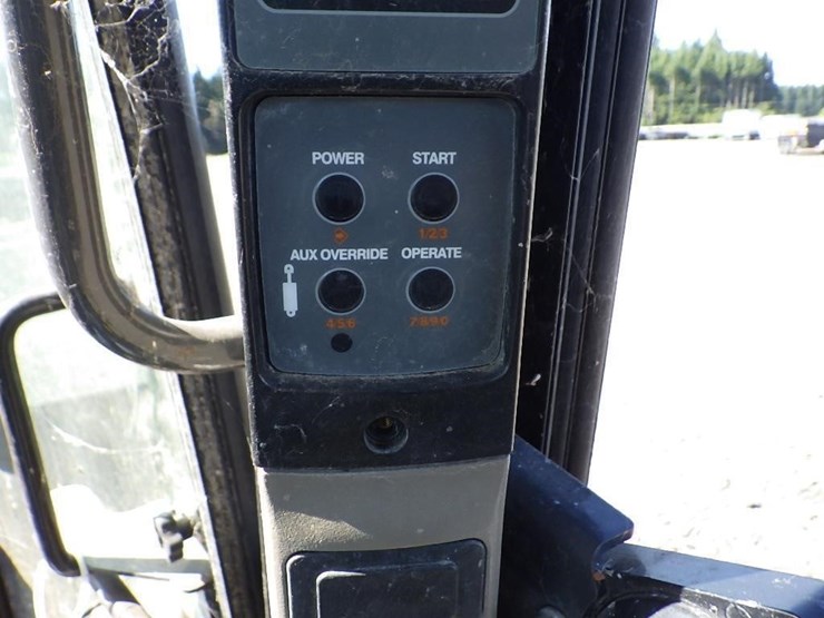 2013-case-sv300-image-24