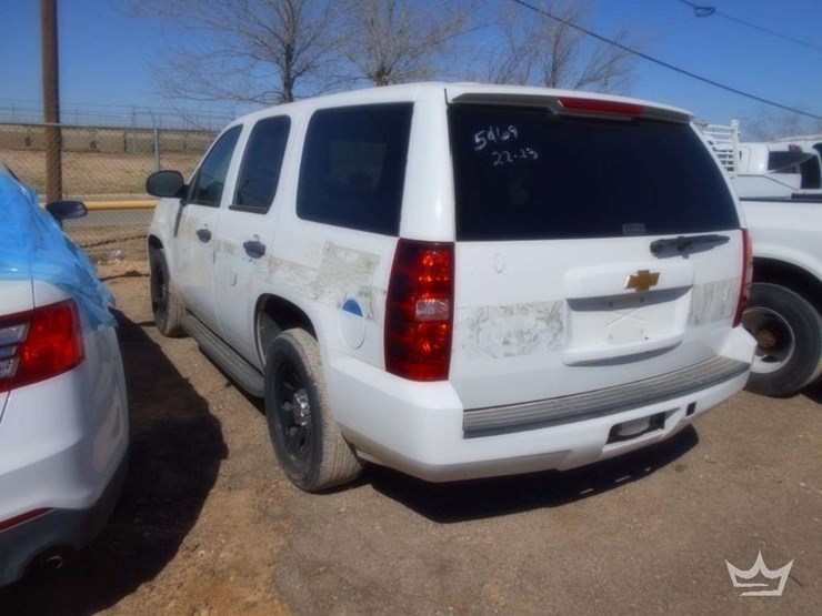 2014-chevrolet-tahoe-image-4