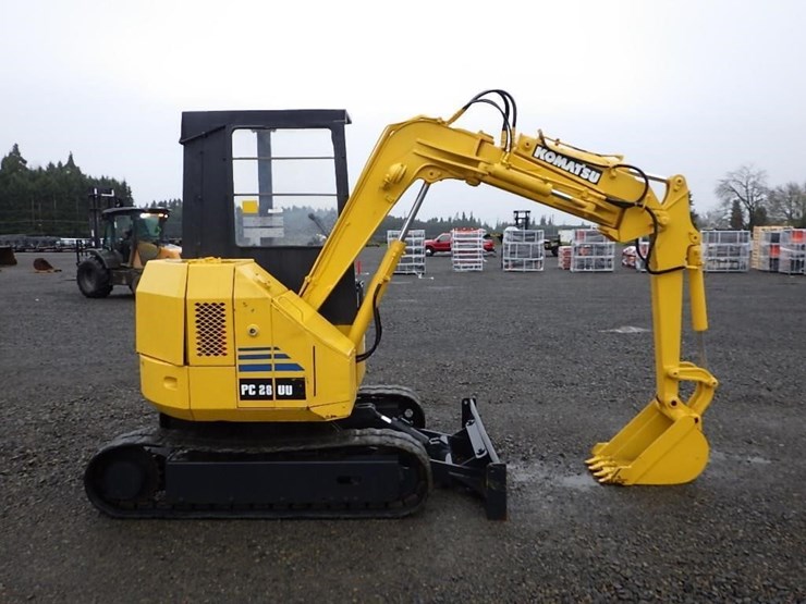komatsu-pc28uu-image-3