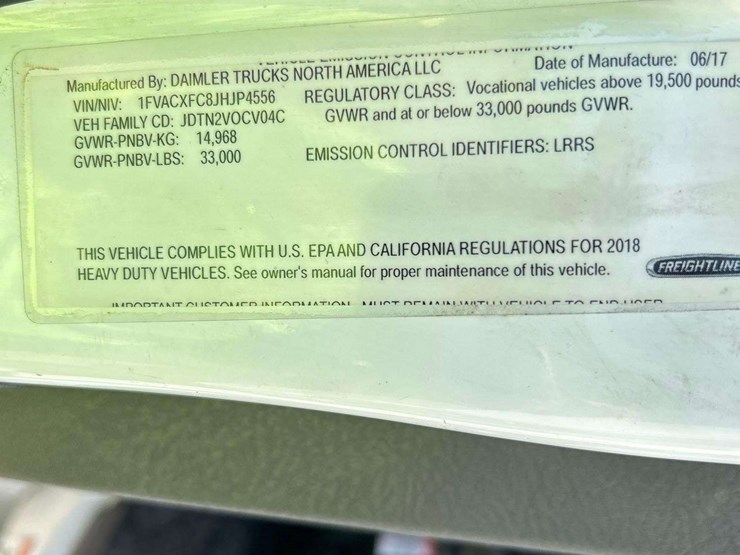 2018-freightliner-m2-106-image-6