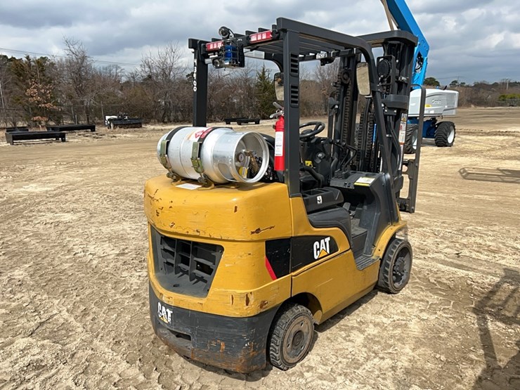 2021-caterpillar-2c6000-image-4