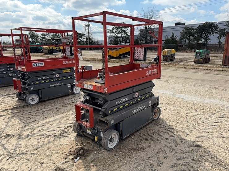 2017-skyjack-sjiii3219-image-2