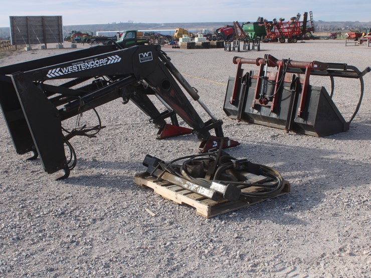 #2093-•-westerndorf-front-end-loader-for-40-series-tractor-image-1