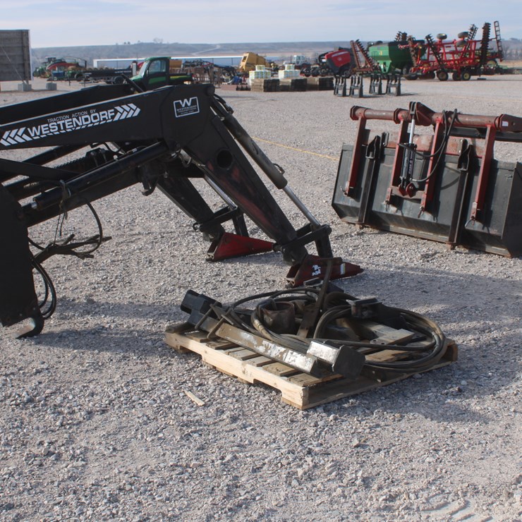#2093 • WESTERNDORF Front End Loader For 40 Series Tractor