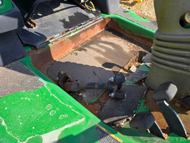 john-deere-1445-image-11