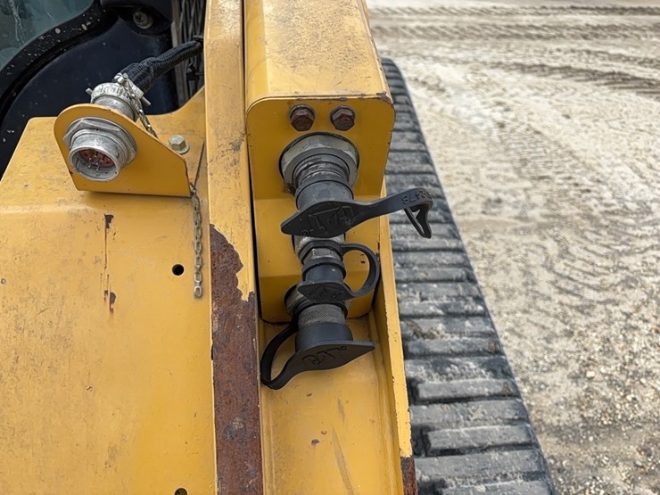2019-caterpillar-279d-image-13