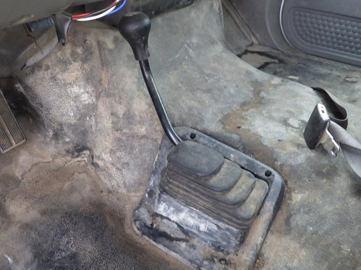 2003-ford-f350-image-25