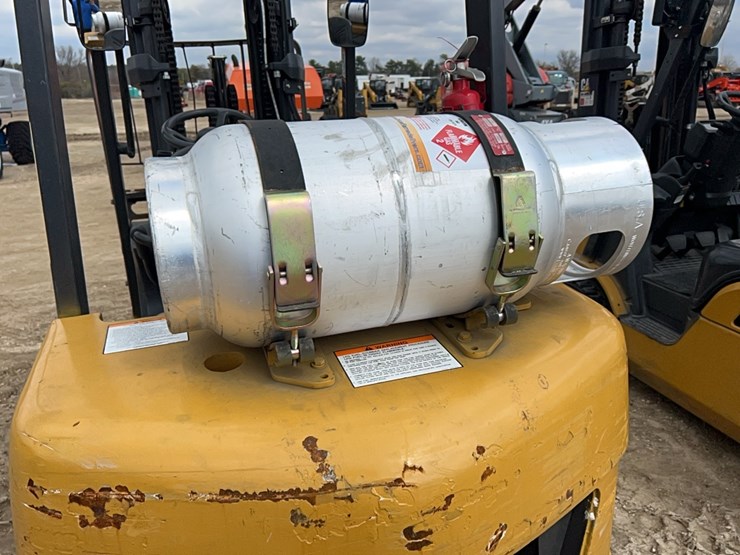 2021-caterpillar-2c6000-image-8