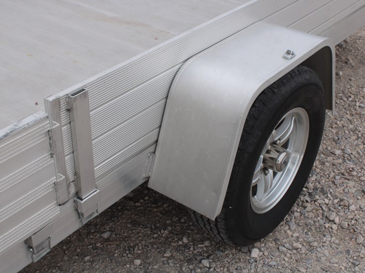 #3026-•-2021-aluma-16ft-bumper-pull-trailer-image-15