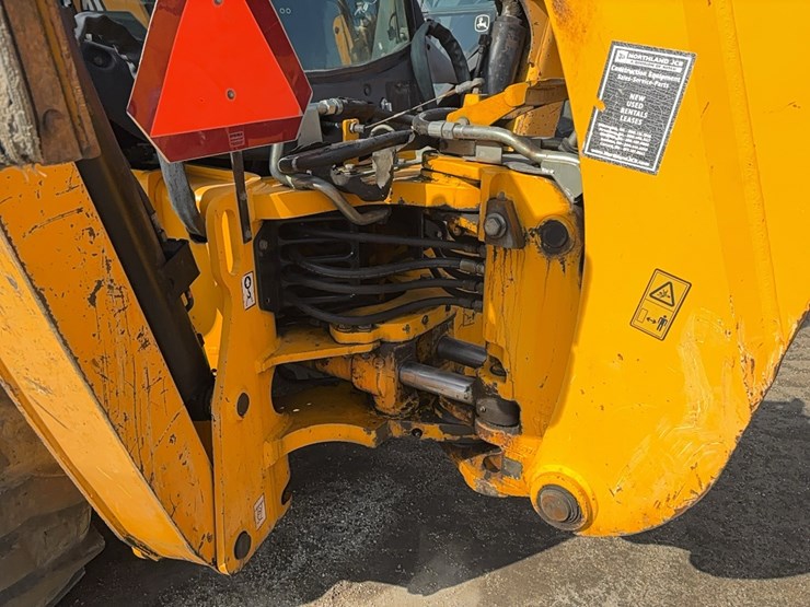 2006-jcb-3cx-image-7