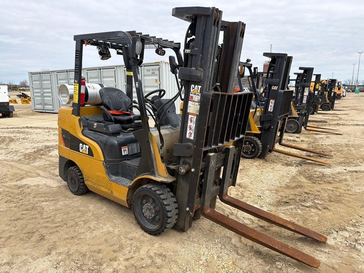 2021-caterpillar-2c6000-image-4