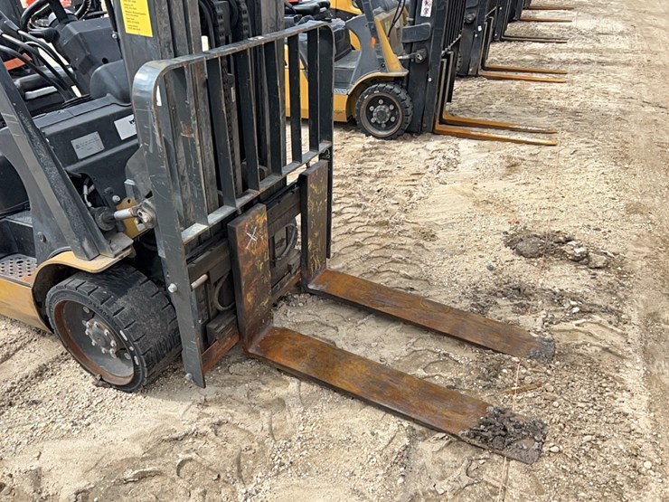 2021-caterpillar-2c6000-image-12