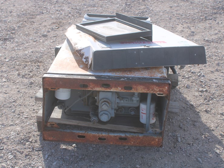 #3018-•-antique-fuel-pump-image-5