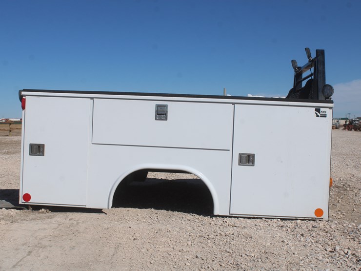 #3045-•-reading-tool-body-pickup-bed-image-8