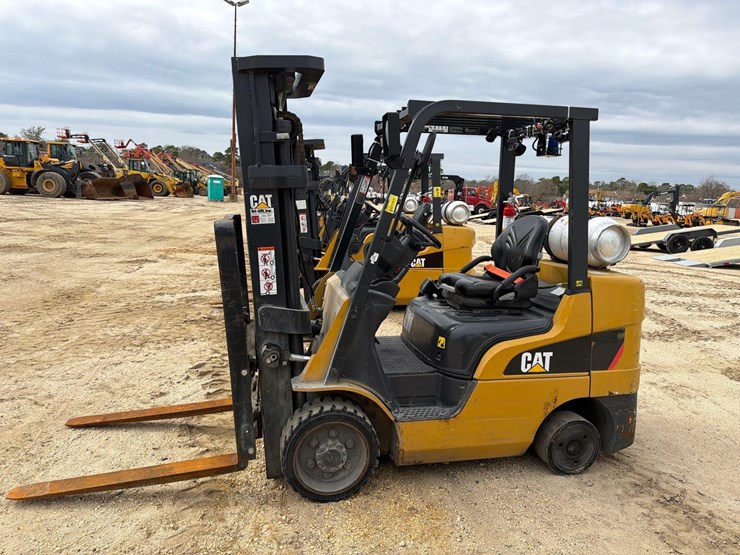 2021-caterpillar-2c6000-image-1