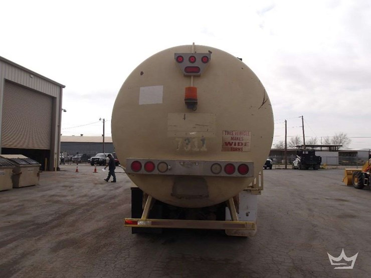 2011-kenworth-t400-image-5