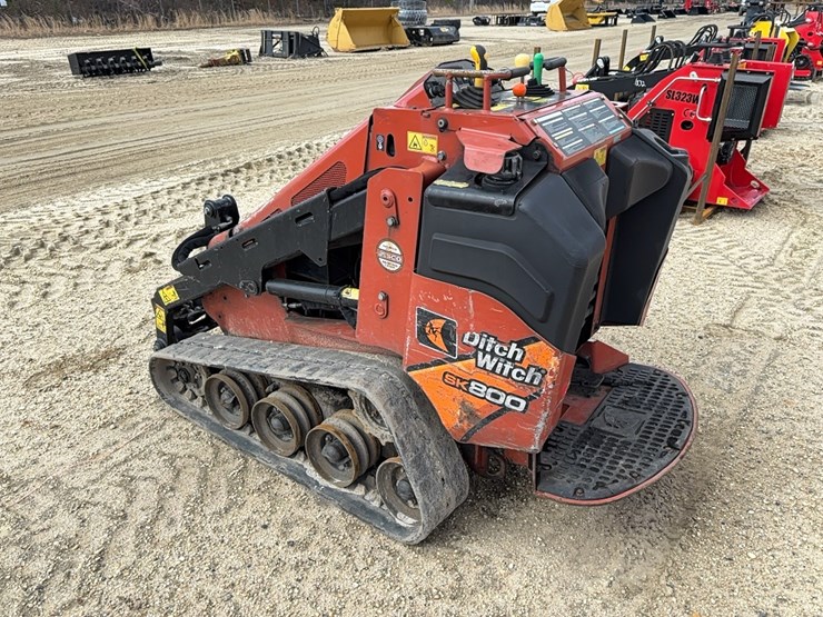 ditch-witch-sk800-image-4