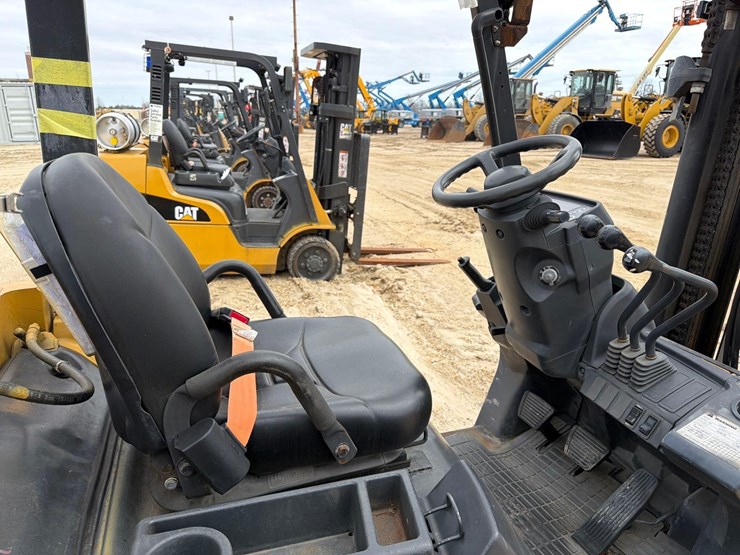 2021-caterpillar-2c6000-image-9