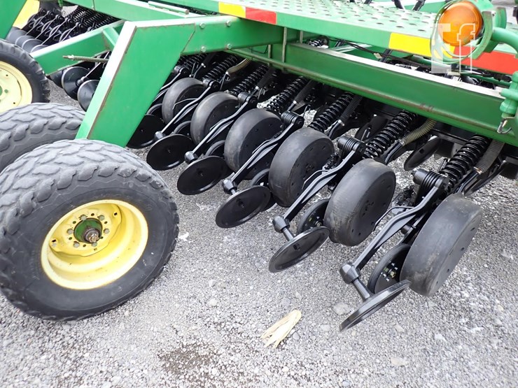 john-deere-1560-image-7