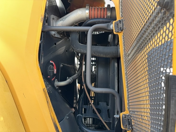 2018-volvo-l260h-image-6