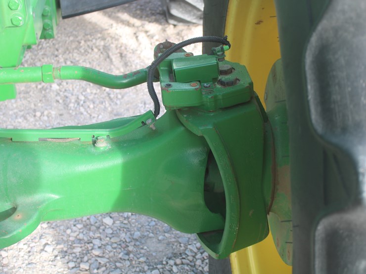 2009-john-deere-8330-image-60
