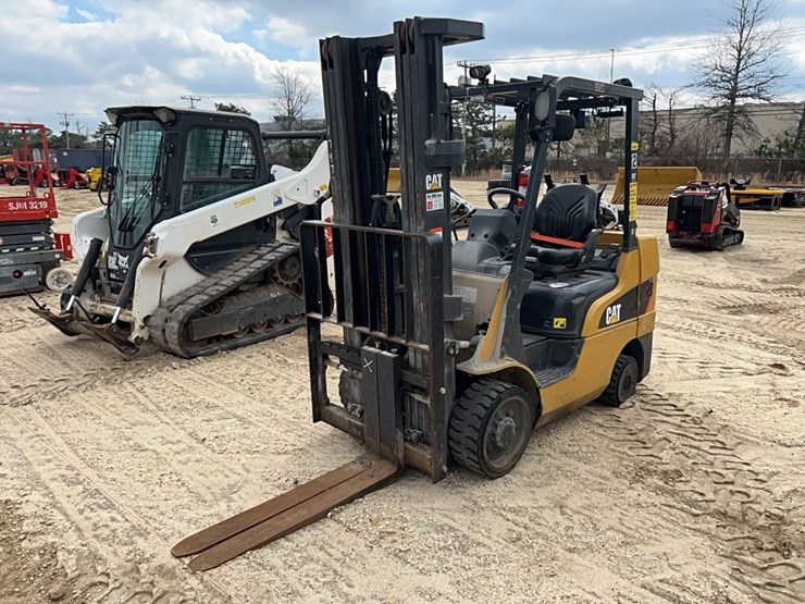 2021-caterpillar-2c6000-image-1