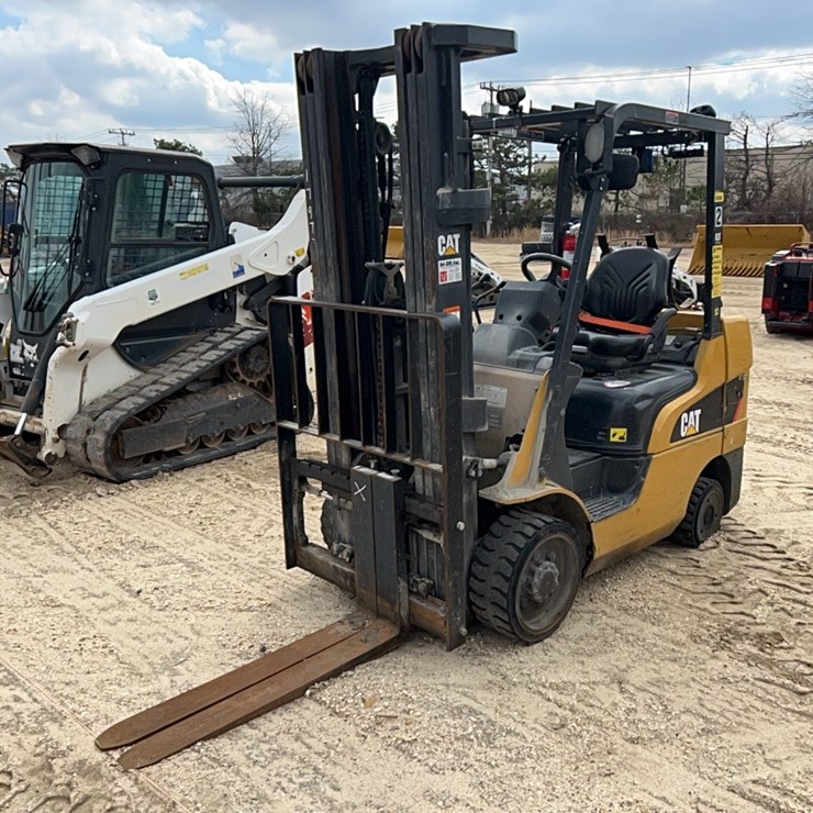 2021 CATERPILLAR 2C6000