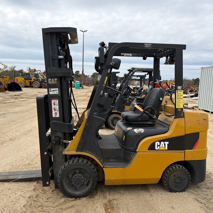 2021 CATERPILLAR 2C6000